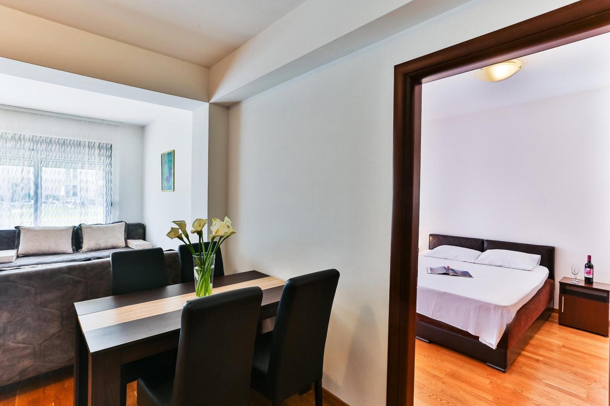 City Montesun Apartments 2 Budva Buitenkant foto