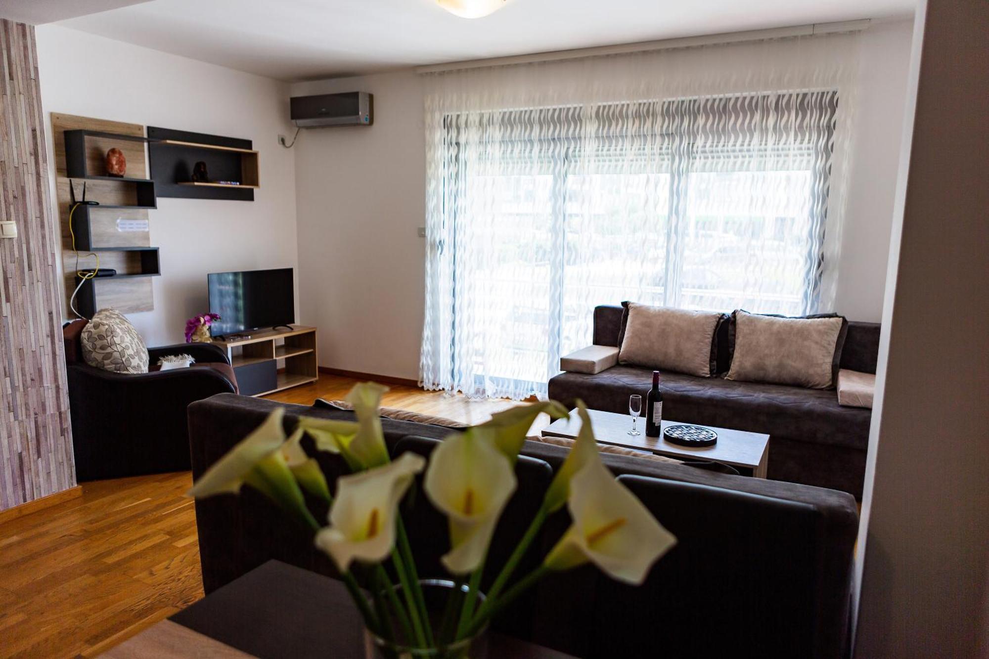City Montesun Apartments 2 Budva Buitenkant foto