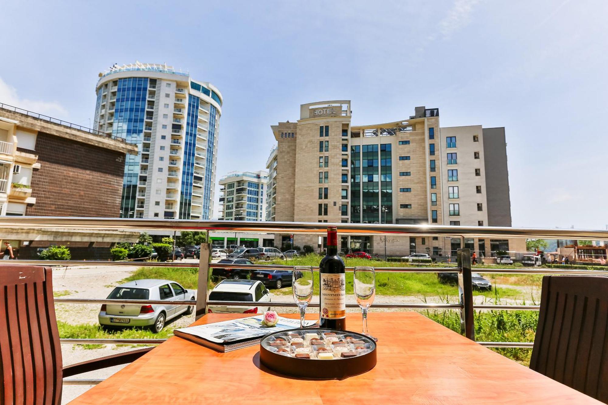City Montesun Apartments 2 Budva Buitenkant foto